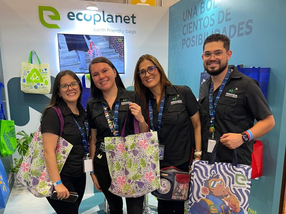 Ecoplanet Bags nominado como Proveedor de Marcas Estratégicas en el Foro de Proveedores de Expo Walmart